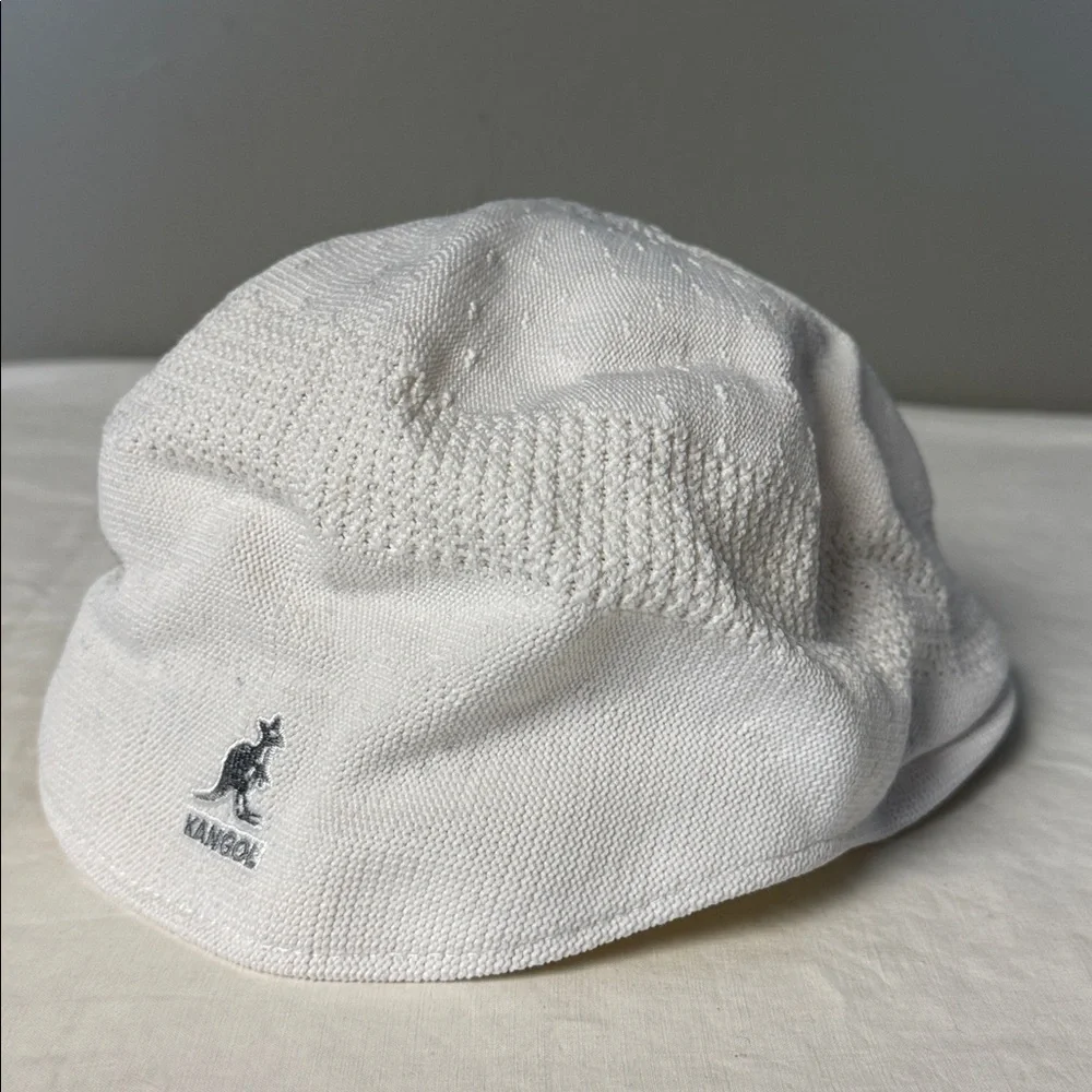 Kangol iconic tropic